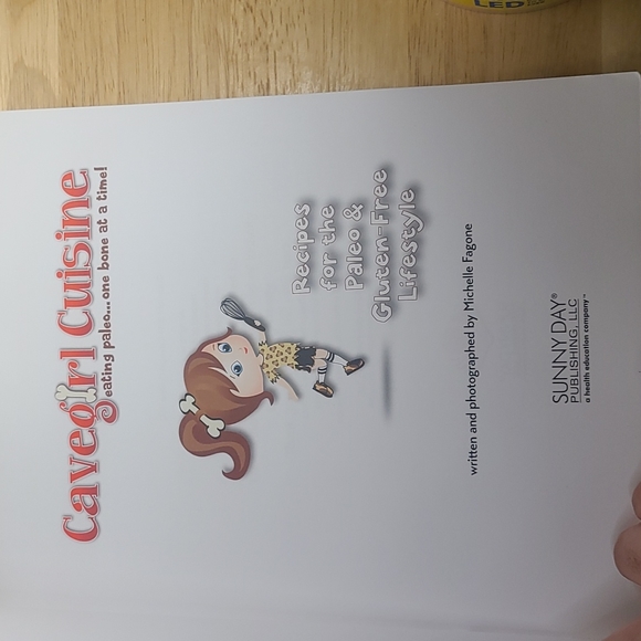 2/$15 Cavegirl Cuisine paperback book - Picture 4 of 7